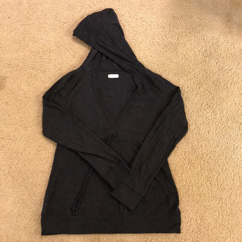 Maternity Hooded v neck pullover